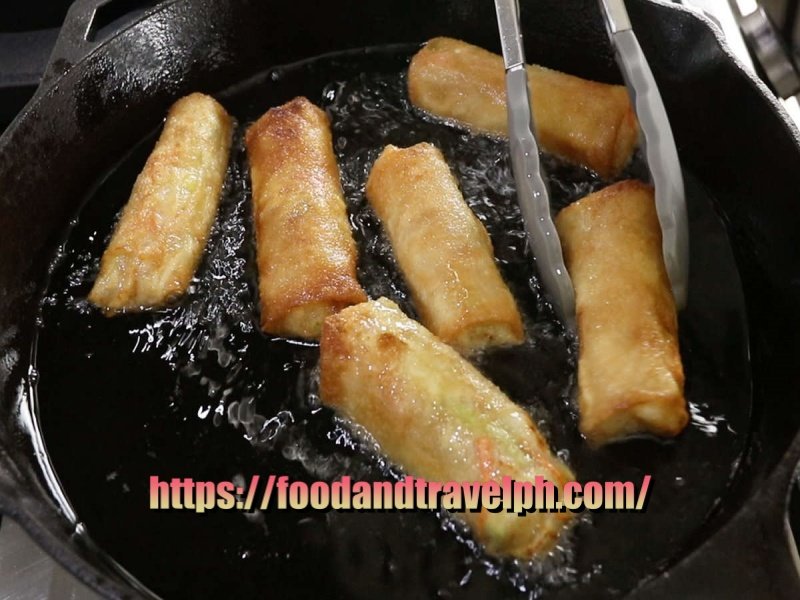 How to make Lumpiang (Mung bean sprouts) Togue