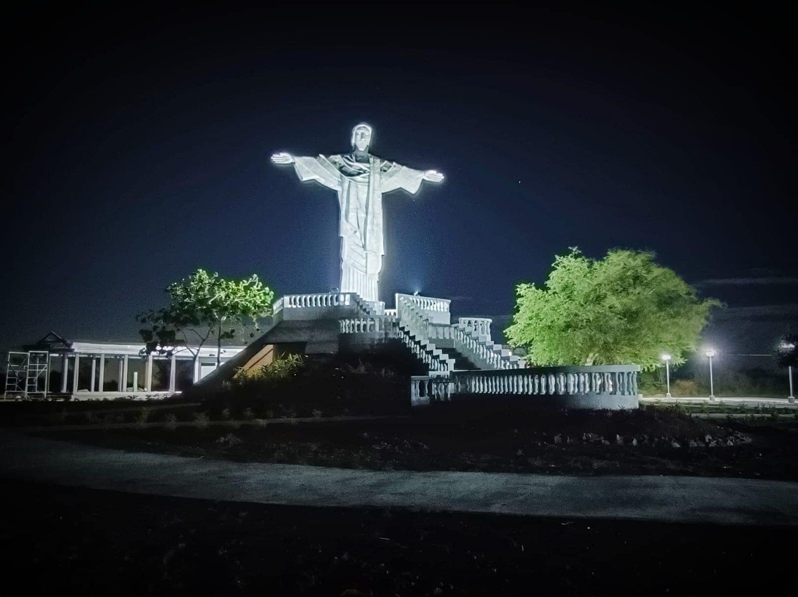Let's explore Torres Farm Hotel and Resort